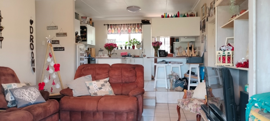 3 Bedroom Property for Sale in Fraaiuitsig Western Cape